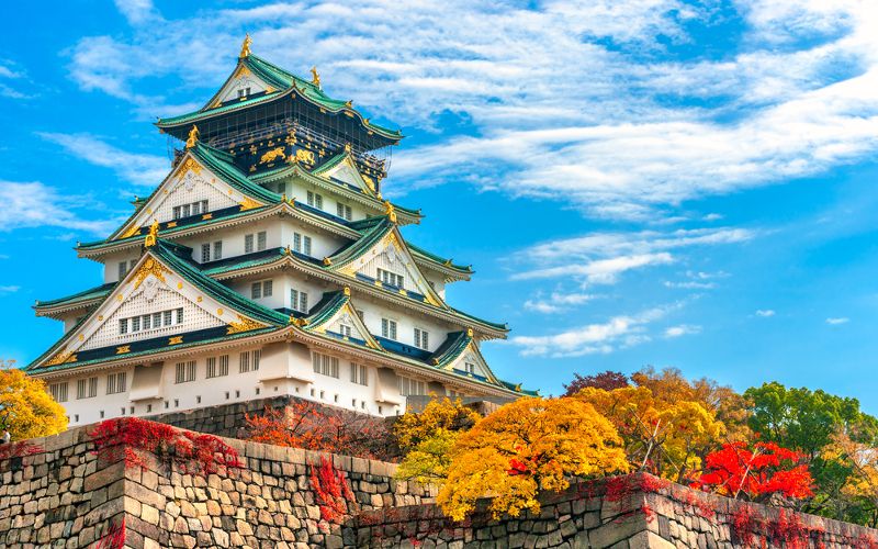 źródło: https://www.jrailpass.com/blog/osaka-castle